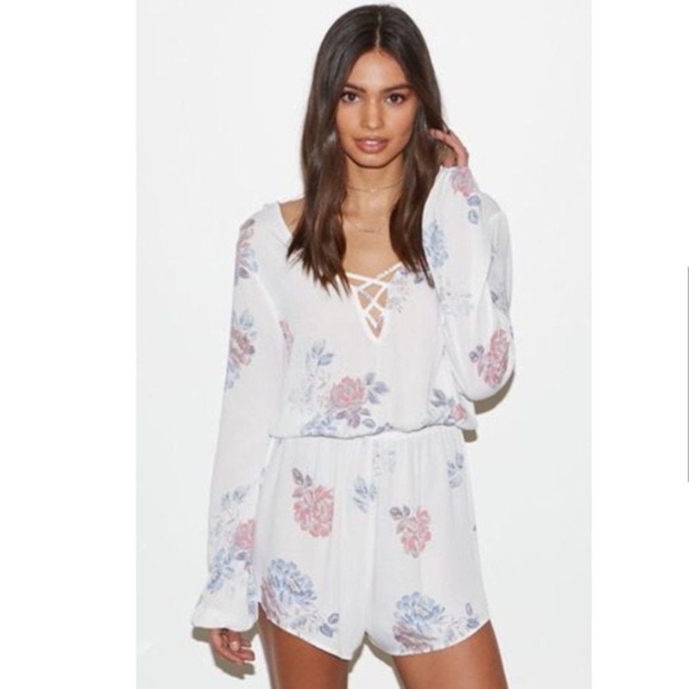 Kendall & Kylie Long Sleeve Floral Jumpsuit Sz XS